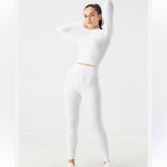 SOMMER RAY Seamless Ribbed Active Legging, Super Soft - Picture 2 of 9